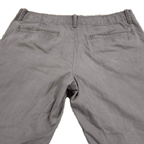 3/$20 Old Navy Gray Broken-In Straight Leg Pants - Picture 4 of 7
